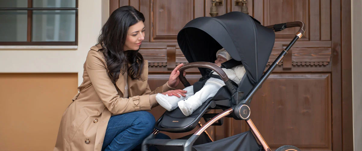 کالسکه شهری تاشو یا Travel System