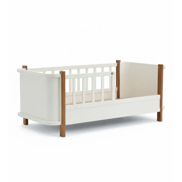 تخت نوزاد سلیکا وود Solika Wood مدل کارن